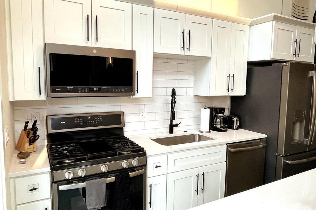 Brand New Upscale Home- Best Location! Whitefish Zewnętrze zdjęcie