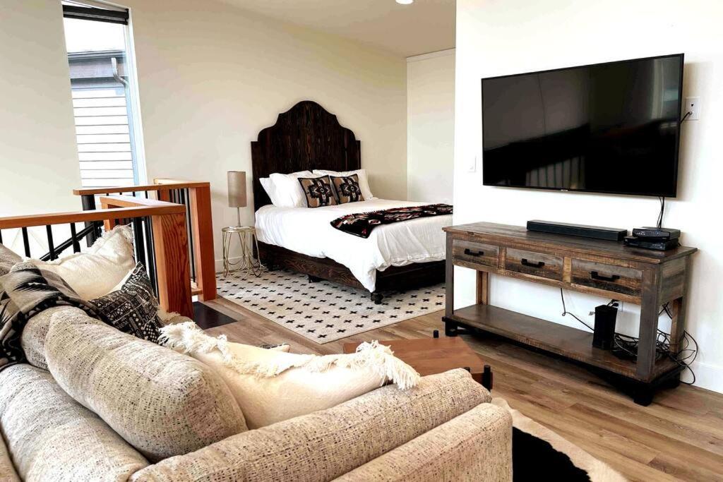 Brand New Upscale Home- Best Location! Whitefish Zewnętrze zdjęcie